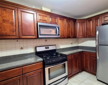 55 Grace St - Photo Thumbnail 3