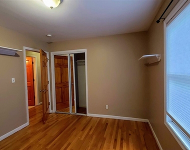 55 Grace St - Photo Thumbnail 9