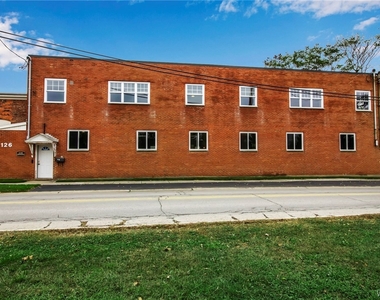 126 E Niagara Street - Photo Thumbnail 16