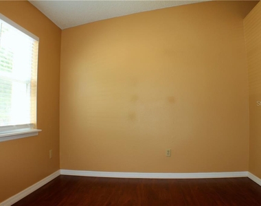 8713 Liberty Place - Photo Thumbnail 9