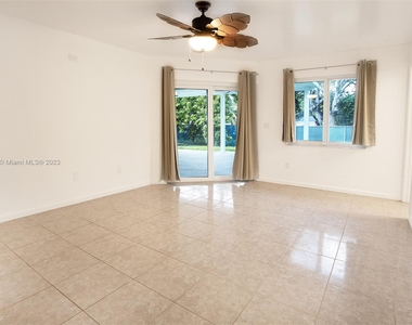 13528 Sw 83rd  Ave - Photo Thumbnail 11