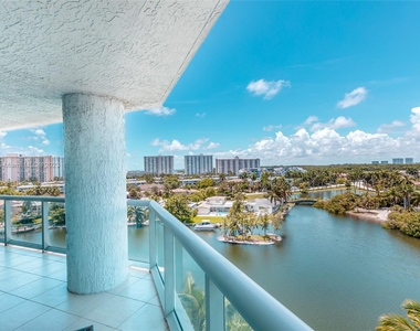 16500 Collins Ave - Photo Thumbnail 19