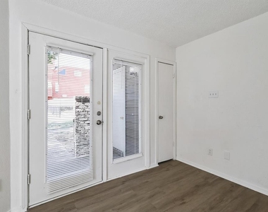 9835 Walnut Street - Photo Thumbnail 8