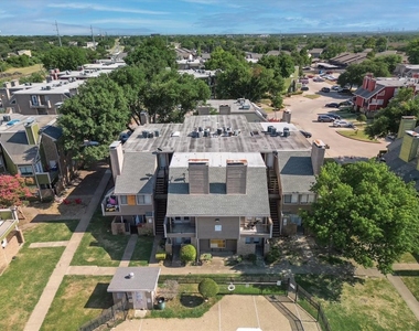 9835 Walnut Street - Photo Thumbnail 20