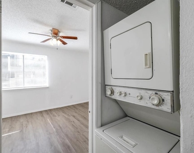 9835 Walnut Street - Photo Thumbnail 16