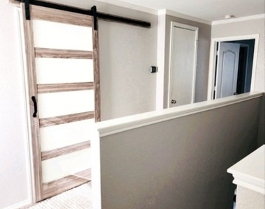9114 Mimosa Manor - Photo Thumbnail 15