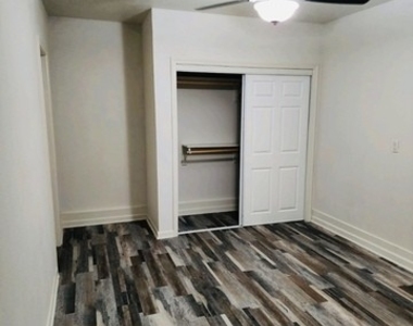 9114 Mimosa Manor - Photo Thumbnail 7