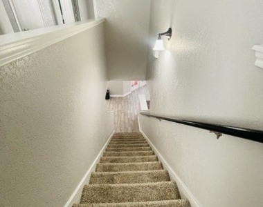 9114 Mimosa Manor - Photo Thumbnail 14