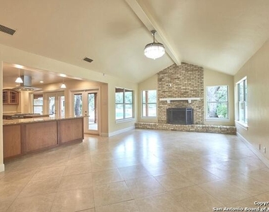 106 Village Circle - Photo Thumbnail 21