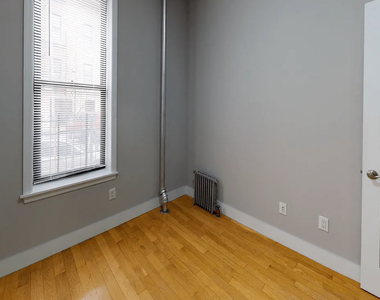 1061 Saint Nicholas Ave - Photo Thumbnail 3