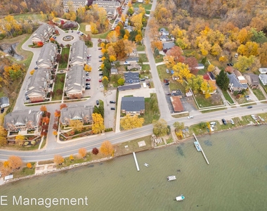 719 E Walled Lake Drive - Photo Thumbnail 22