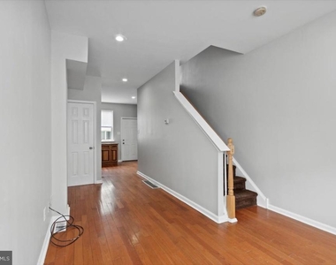 2343 E Harold St - Photo Thumbnail 0