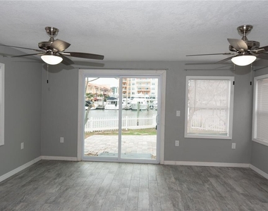 245 Boca Ciega Drive - Photo Thumbnail 31