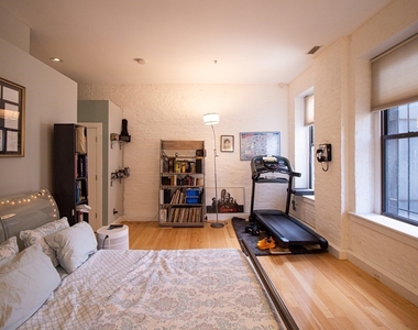 7 Hudson St - Photo Thumbnail 4