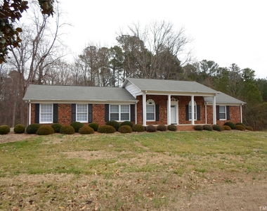 804 Reedy Creek Road - Photo Thumbnail 0