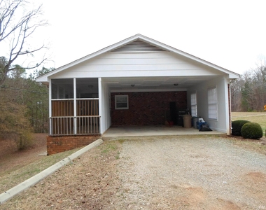 804 Reedy Creek Road - Photo Thumbnail 19