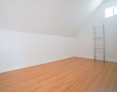 1239 9th St - Photo Thumbnail 39