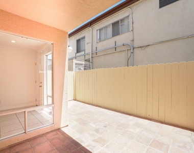 1239 9th St - Photo Thumbnail 21