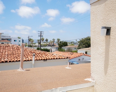 1239 9th St - Photo Thumbnail 42