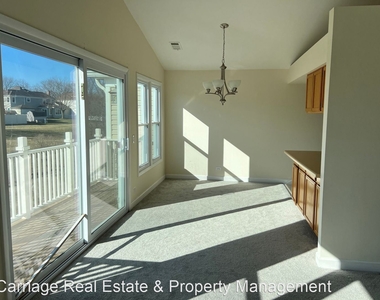 1725 Vermont Drive-unit A - Photo Thumbnail 3