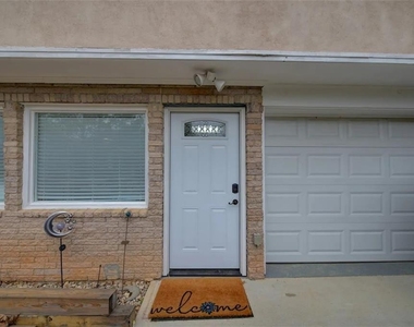 471 Joel Drive - Photo Thumbnail 12