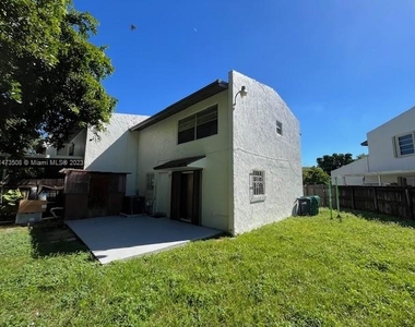 6824 Sw 114th Ave - Photo Thumbnail 16