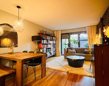 417 East 90th Street - Photo Thumbnail 1