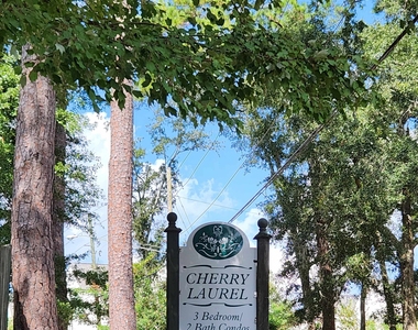 1100 Greentree Court - Photo Thumbnail 13