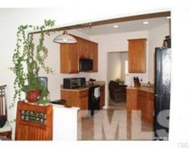 3112 Settle In Lane - Photo Thumbnail 4