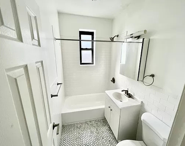 32-50 93rd Street - Photo Thumbnail 6