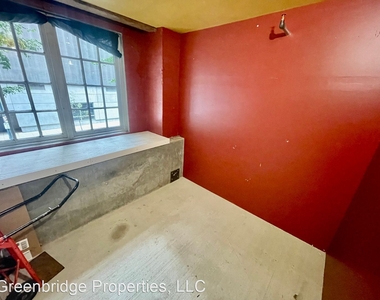 1420 Nw Lovejoy St #324 - Photo Thumbnail 1