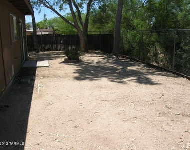 2914 W Lena Way - Photo Thumbnail 5