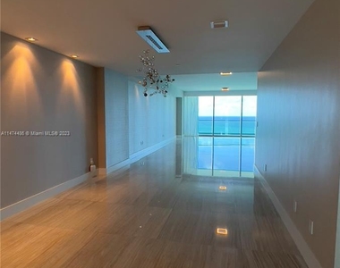 10203 Collins Ave - Photo Thumbnail 13