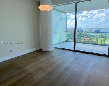 10203 Collins Ave - Photo Thumbnail 25