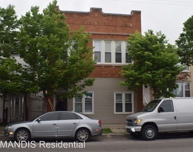 7012 W Diversey Ave - Photo Thumbnail 10