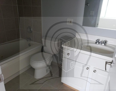 2451 W Howard St - Photo Thumbnail 10