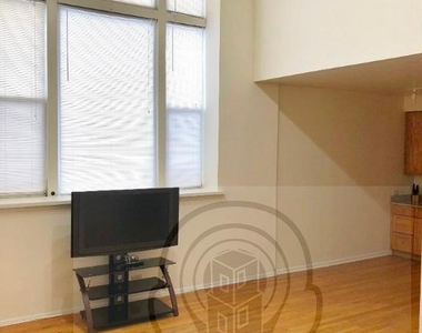 3257 N Sheffield - Photo Thumbnail 4