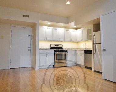 3257 N Sheffield - Photo Thumbnail 8