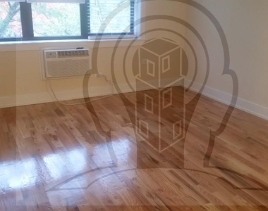 445 W Barry Ave. - Photo Thumbnail 4