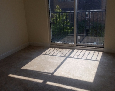 1802 W Belmont - Photo Thumbnail 9