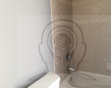 2451 W Howard St - Photo Thumbnail 8