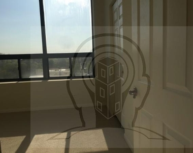2451 W Howard St - Photo Thumbnail 12
