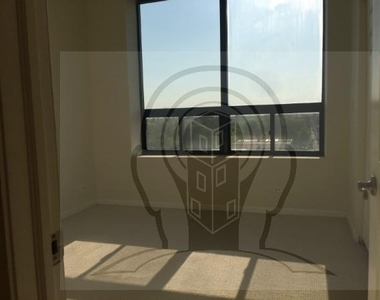 2451 W Howard St - Photo Thumbnail 10