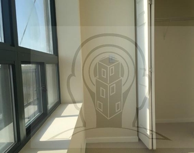 2451 W Howard St - Photo Thumbnail 11