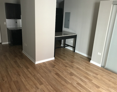 188 W Randolph St. - Photo Thumbnail 12