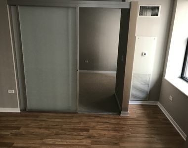 188 W Randolph St. - Photo Thumbnail 11