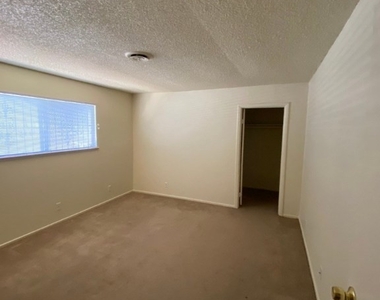 2675 Topaz Square - Photo Thumbnail 16