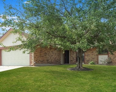 9840 Willow Wind Drive - Photo Thumbnail 1