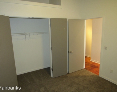 1213 Harney Street - Photo Thumbnail 6