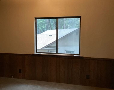 15102 Jack Pine Way - Photo Thumbnail 8